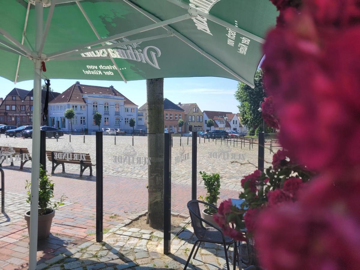 Hotel Zur Linde Мельдорф Экстерьер фото
