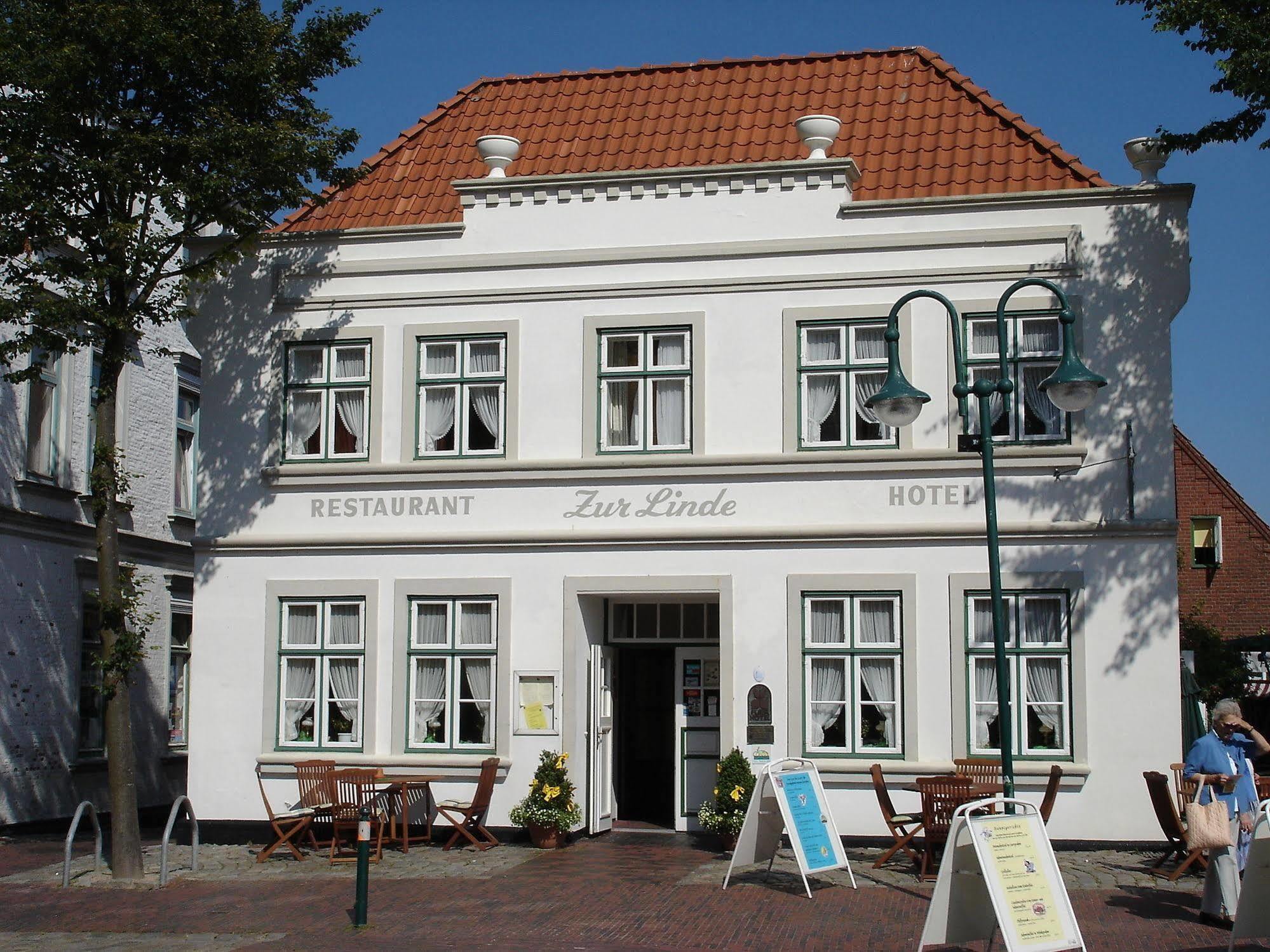 Hotel Zur Linde Мельдорф Экстерьер фото